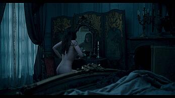 Actress - Anamaria Vartolomei: Movie - The Seduction